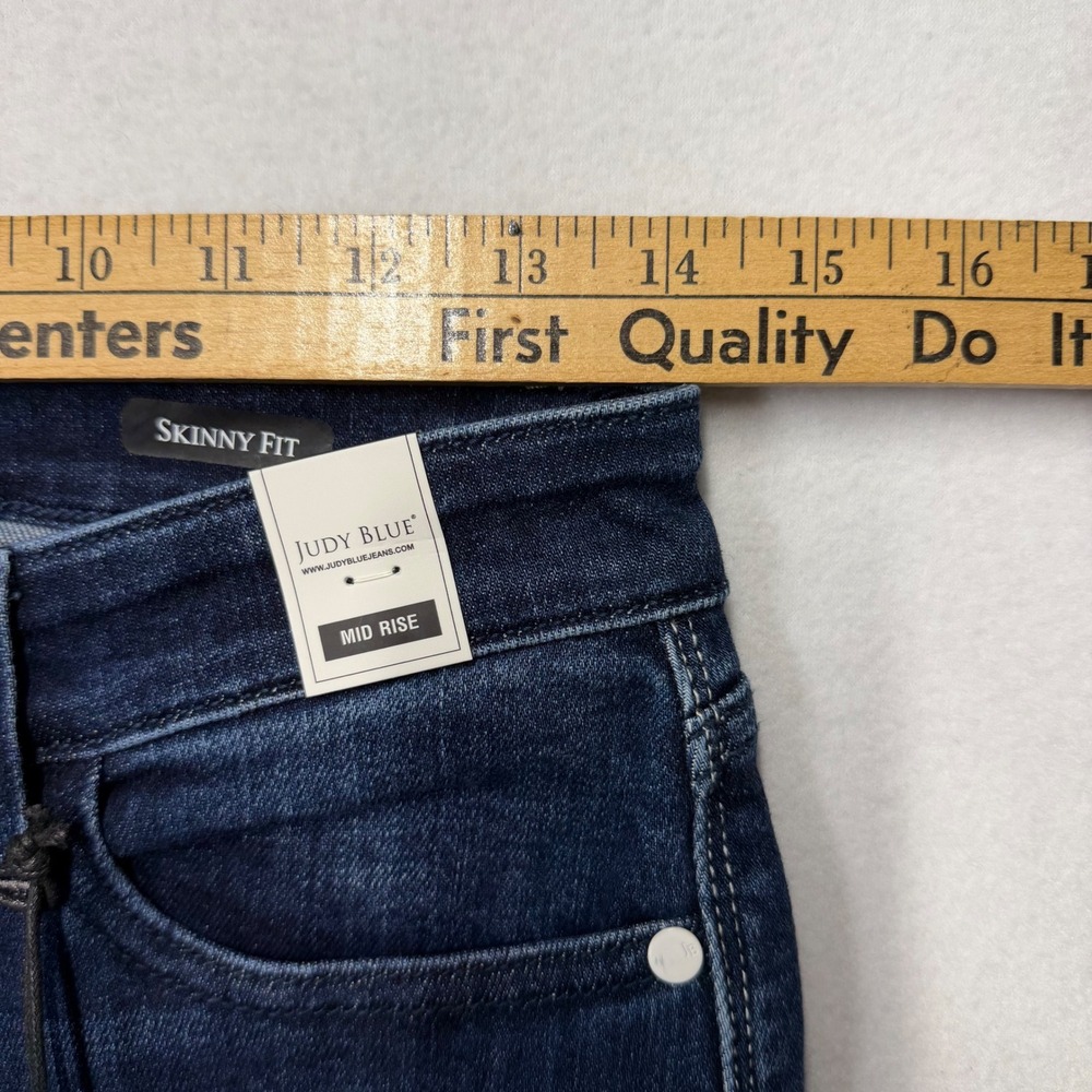 Judy Blue Womens Skinny Fit Jeans Mid Rise Dark Wash Stretch Size 9/29 NWT - Picture 7 of 9